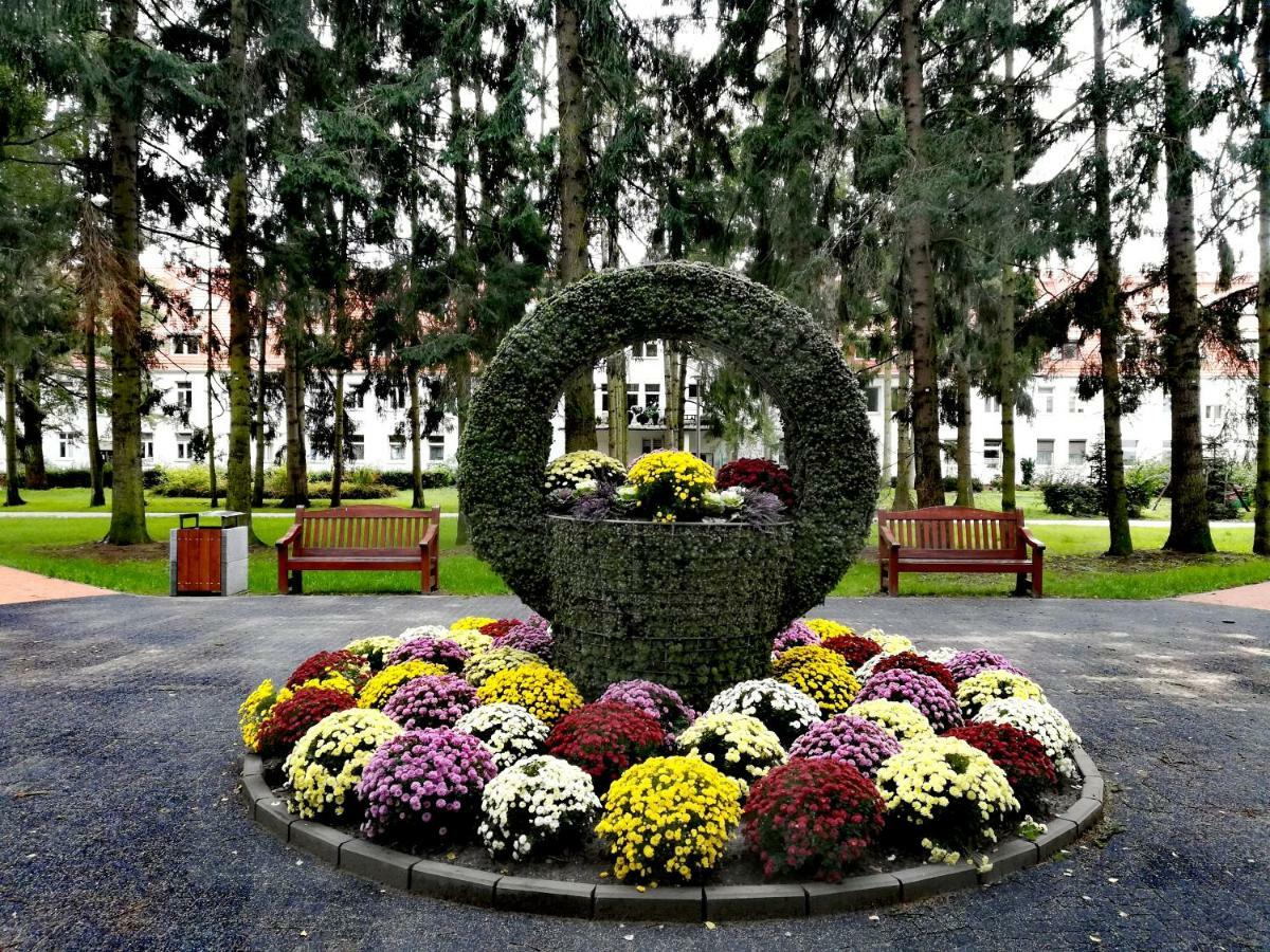 Apartament Blisko Morza Kolobrzeg-Podczele Apartment Bagian luar foto